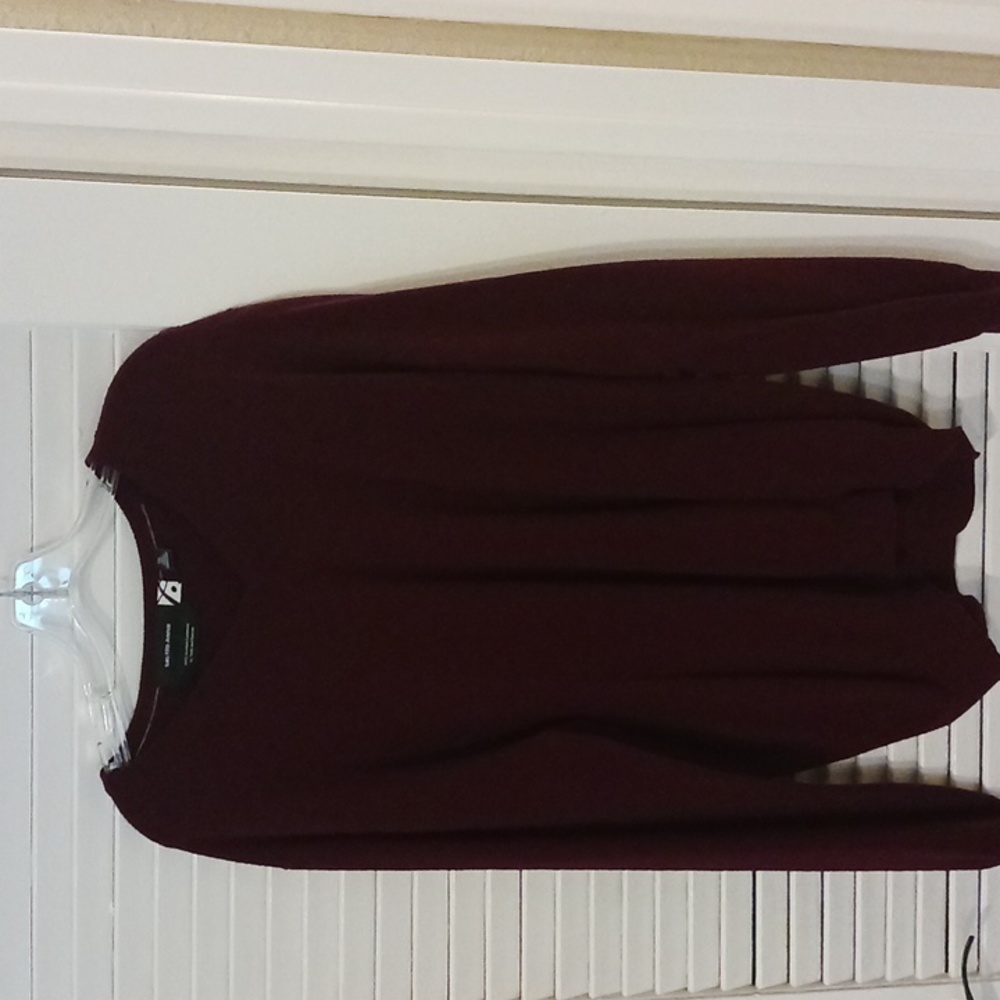 SAKS FIFTH AVE Burgandy Cashmere V Neck Sweater XXL